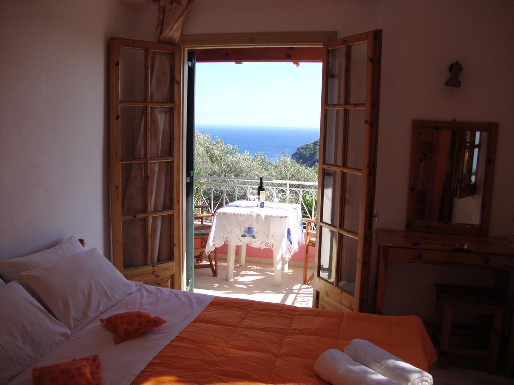 Ipsia Apartments Paleokastritsa Habitación foto