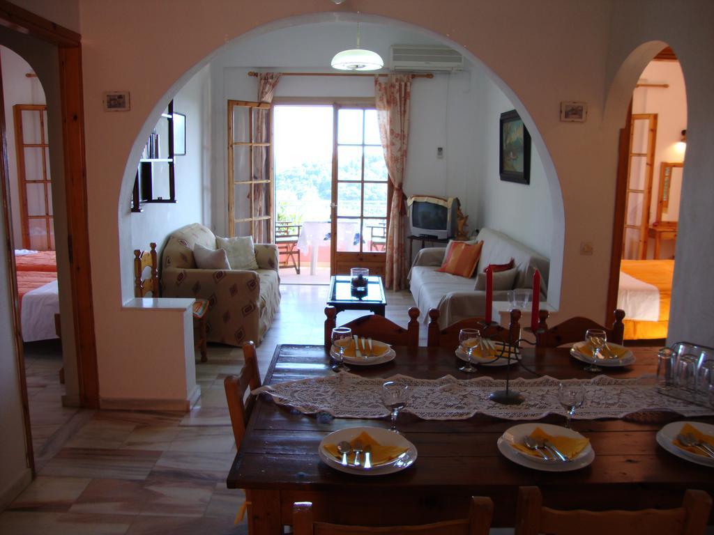Ipsia Apartments Paleokastritsa Habitación foto
